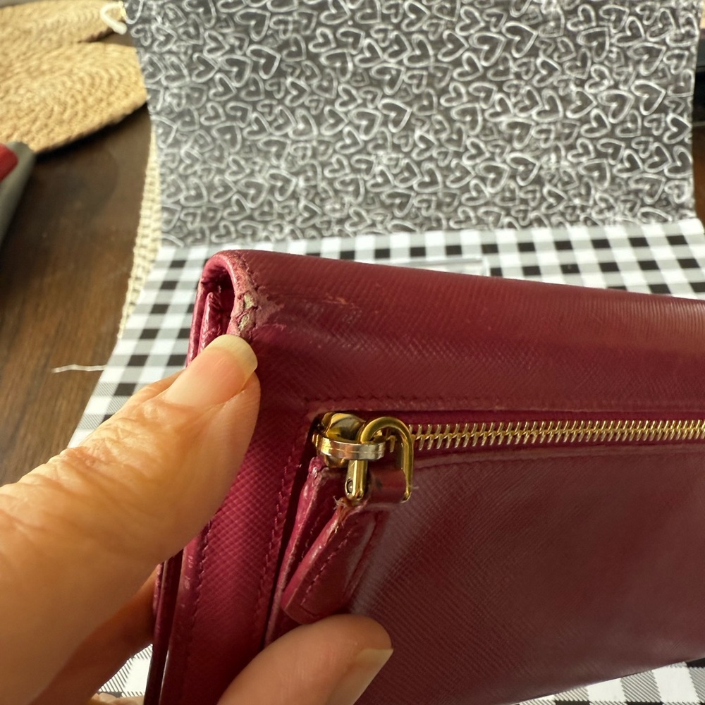 Prada Women's Red Wallet - Picture 7 of 7